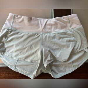 Women’s Lululemon Speed up Shorts 2.5 inch